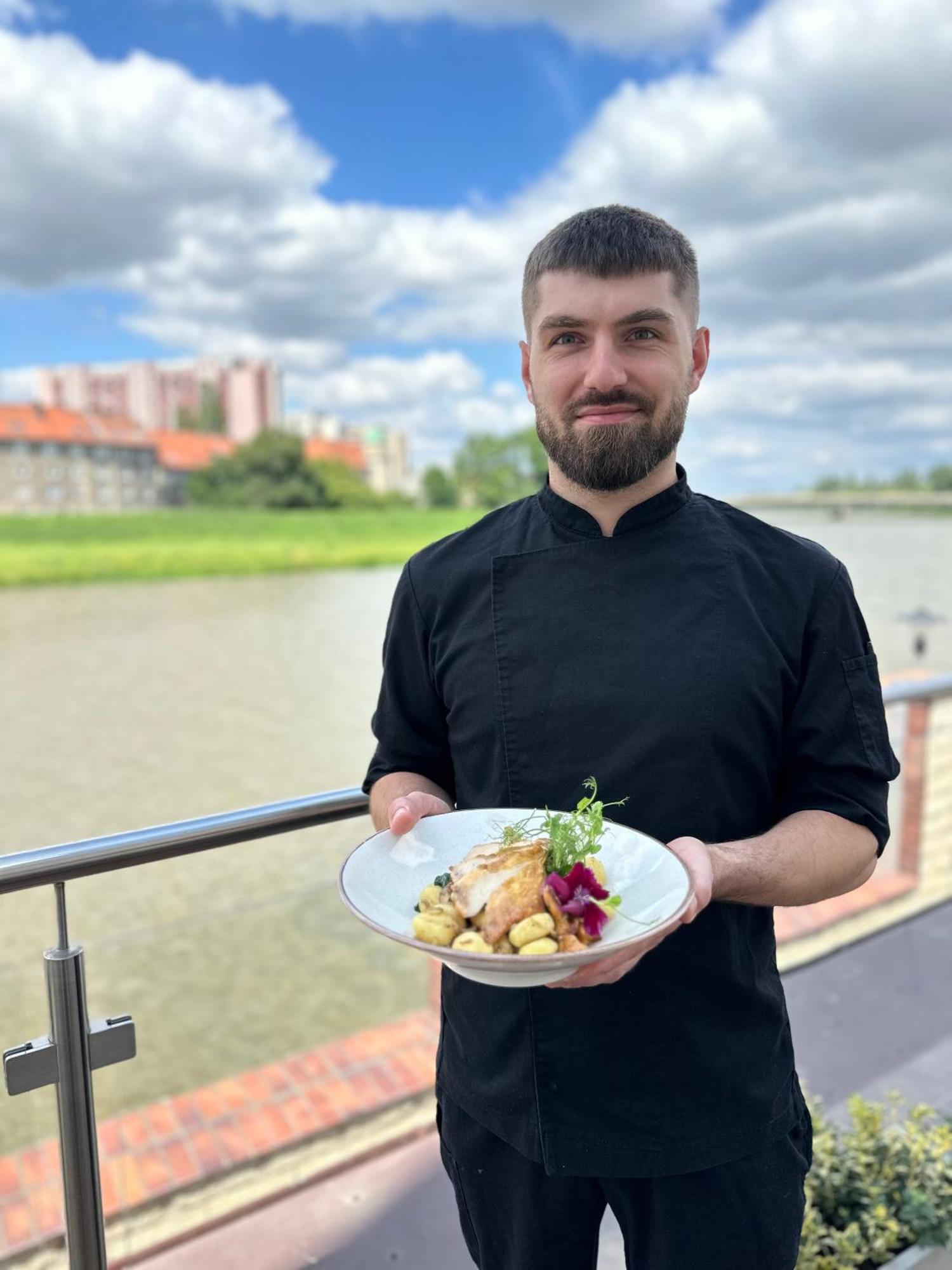 Hotel Piast Ополе Экстерьер фото